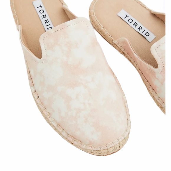 LAST PAIR - NEW torrid espadrille/mule shoes extra wide - Picture 3 of 8